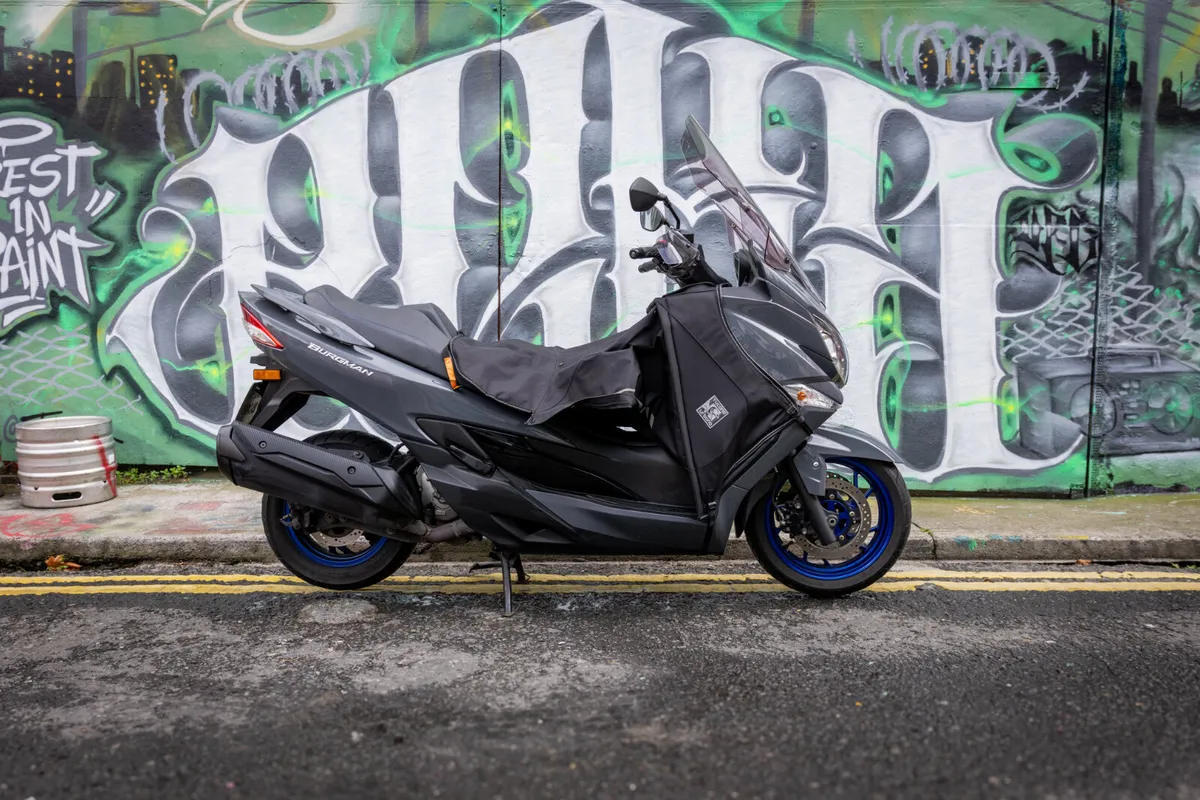 Suzuki Burgman 400 2023 - Image 1