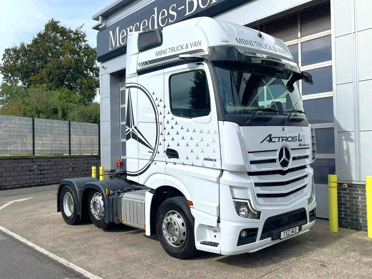 Mercedes-Benz Actros L 2553 GigaSpce - Image 1