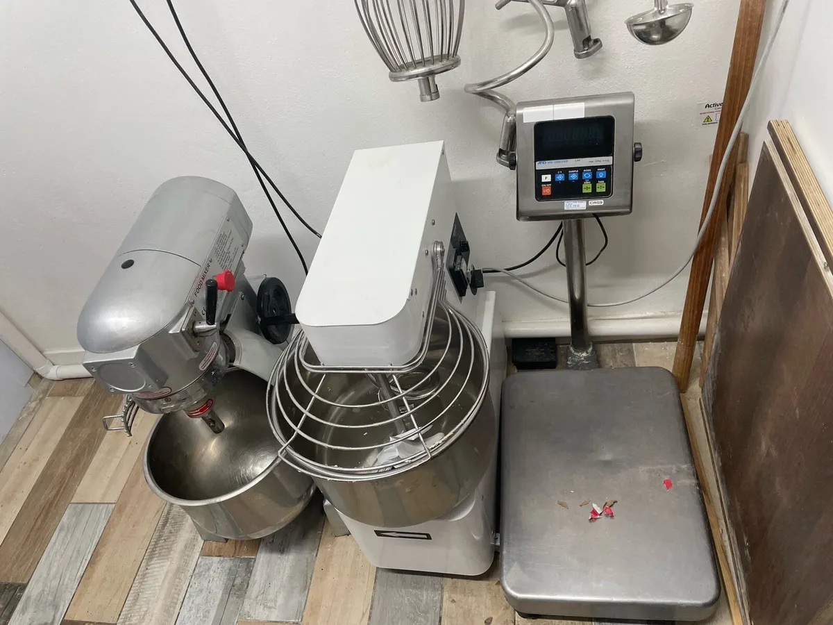 Restaurant contents - Image 2