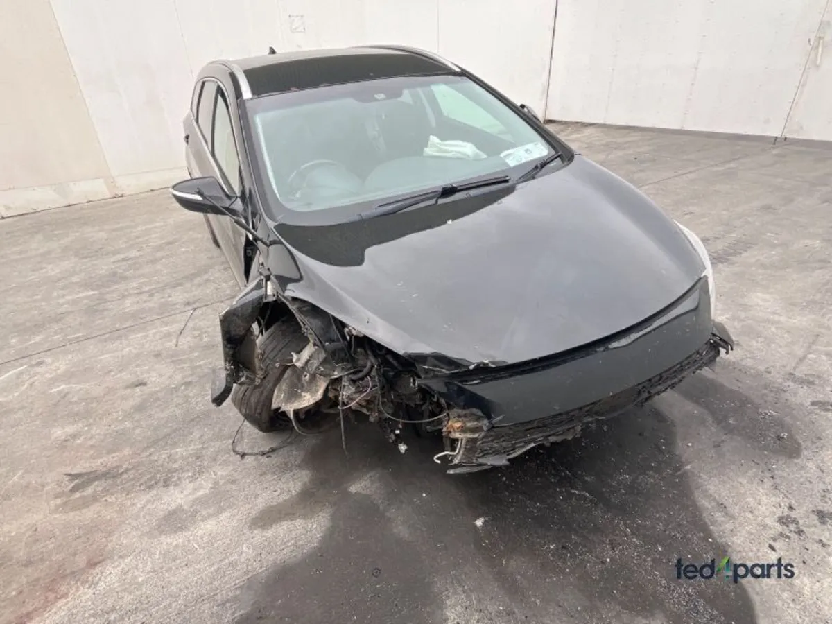 2015 Hyundai I40 For Breaking - Image 2