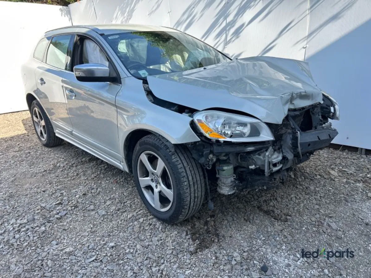 2013 Volvo XC60 For Breaking - Image 1