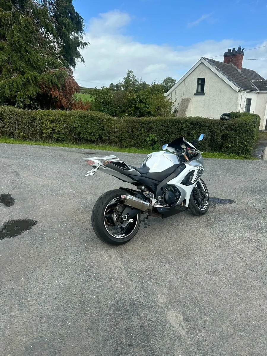 09 Gsxr 1000 - Image 4