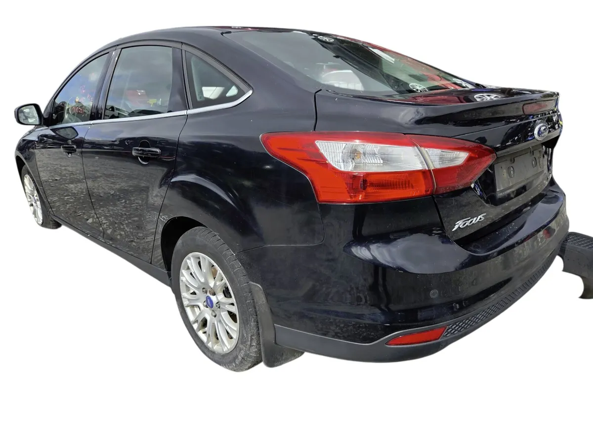 2013 FORD FOCUS For Breaking/Dismantling - Image 4