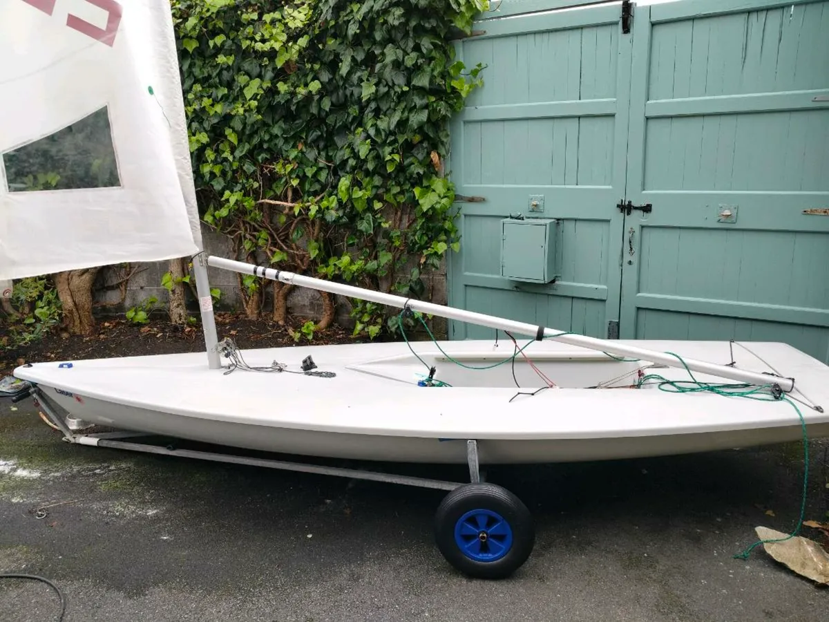 Laser Radial sail boat - Image 2