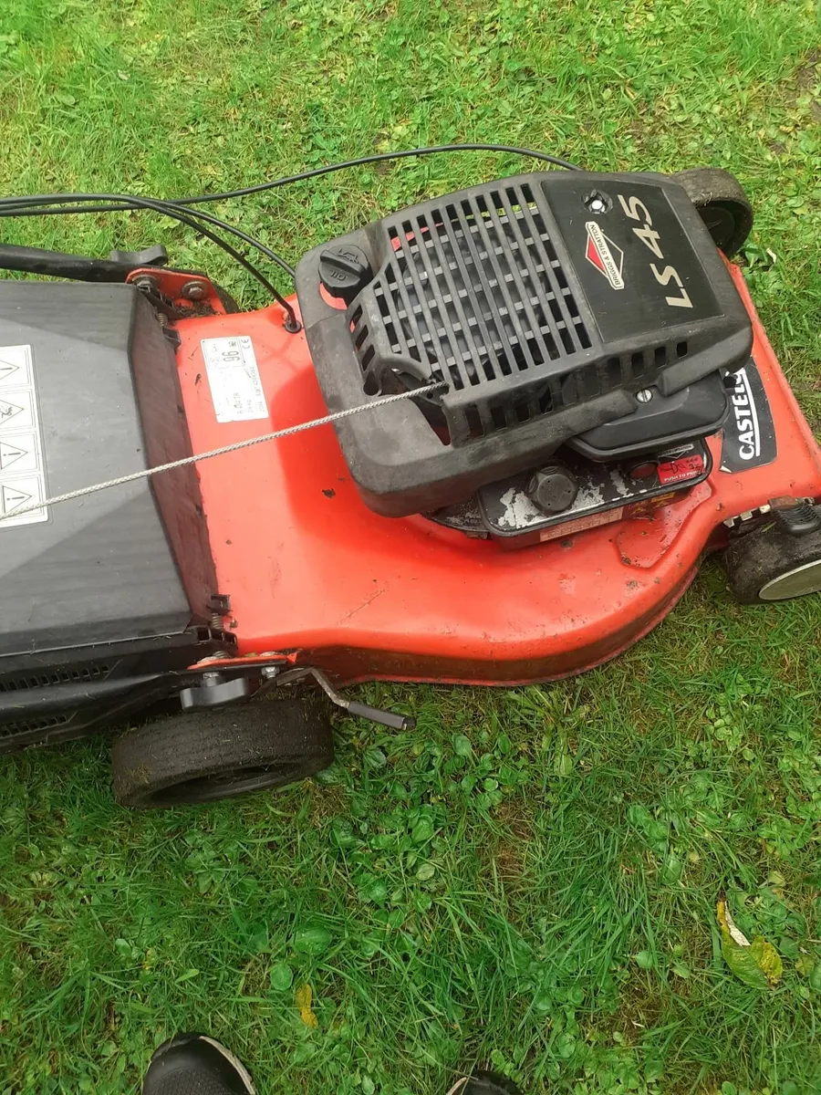 Castlegarden  lawnmower - Image 2