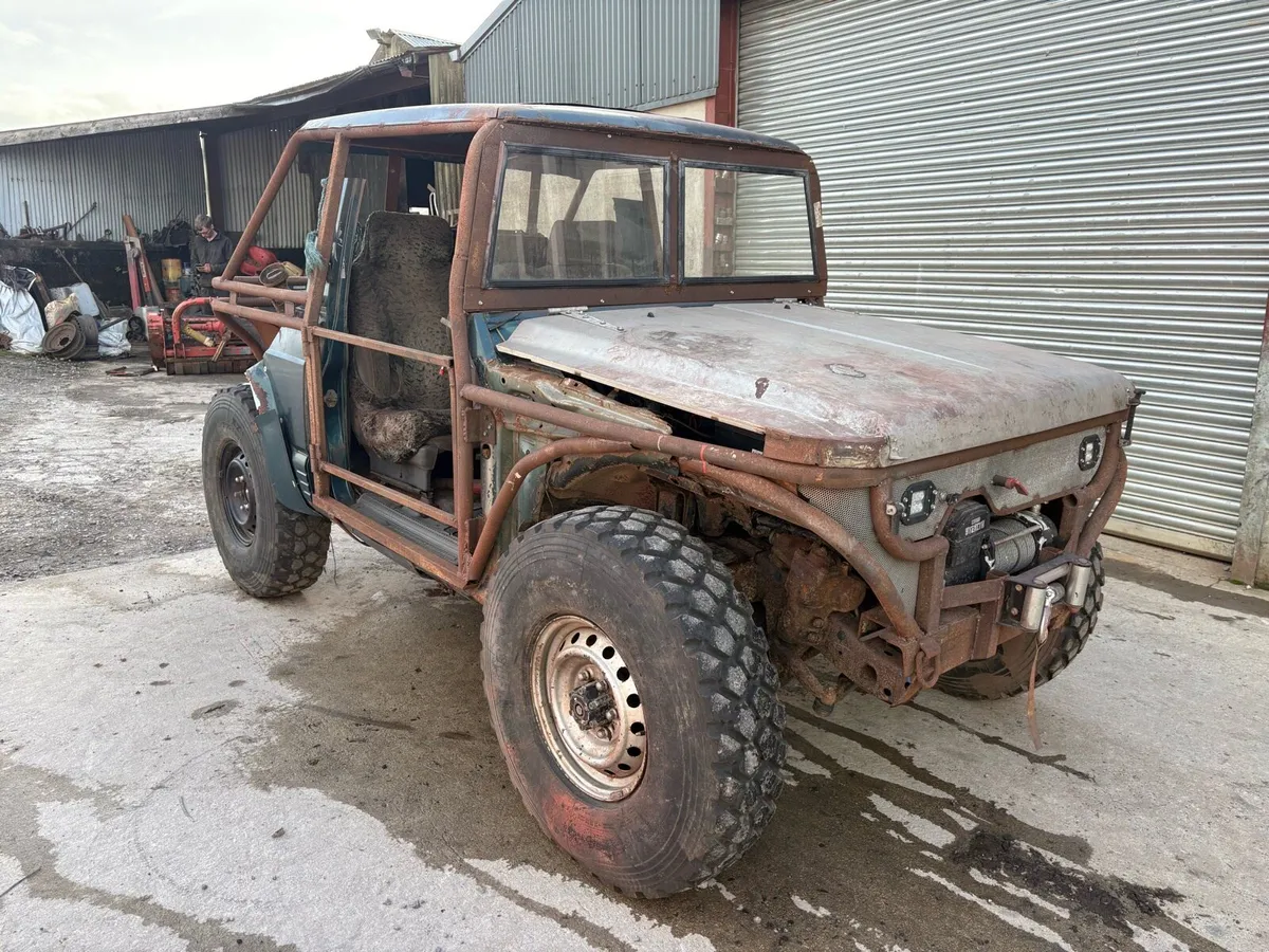 Nissan patrol off-roader - Image 1