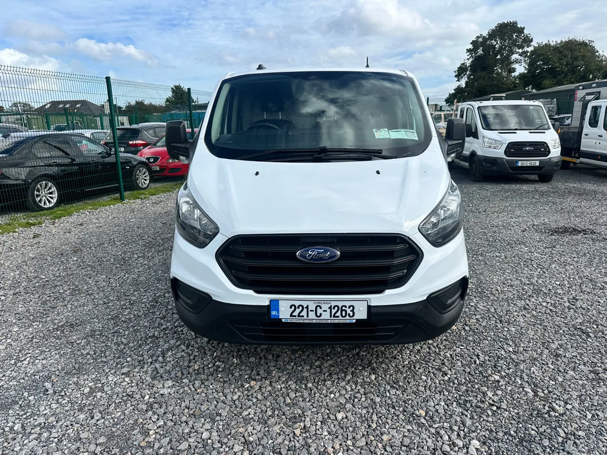 Ford Transit Custom 2022 Low Mileage - Image 2