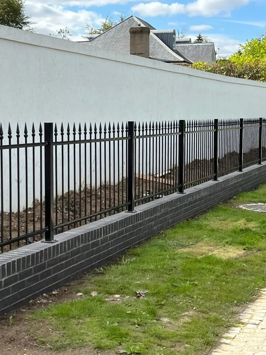 Fence an gates - Image 1