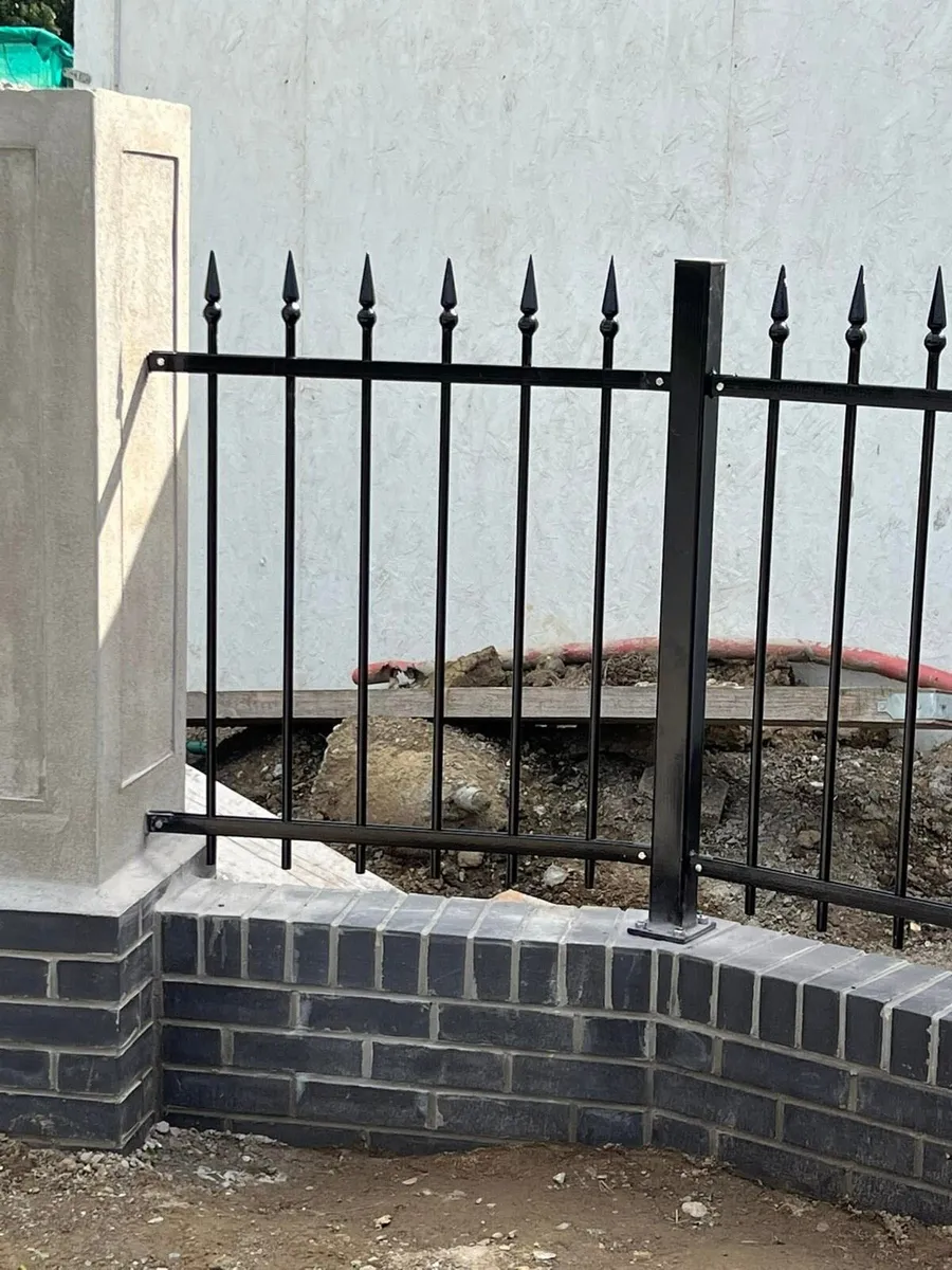 Fence an gates - Image 2