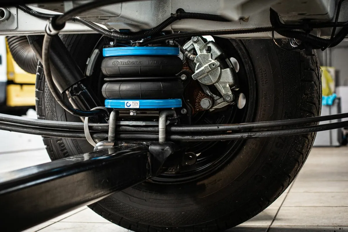 Peugeot Boxer air suspension kit, - Image 1