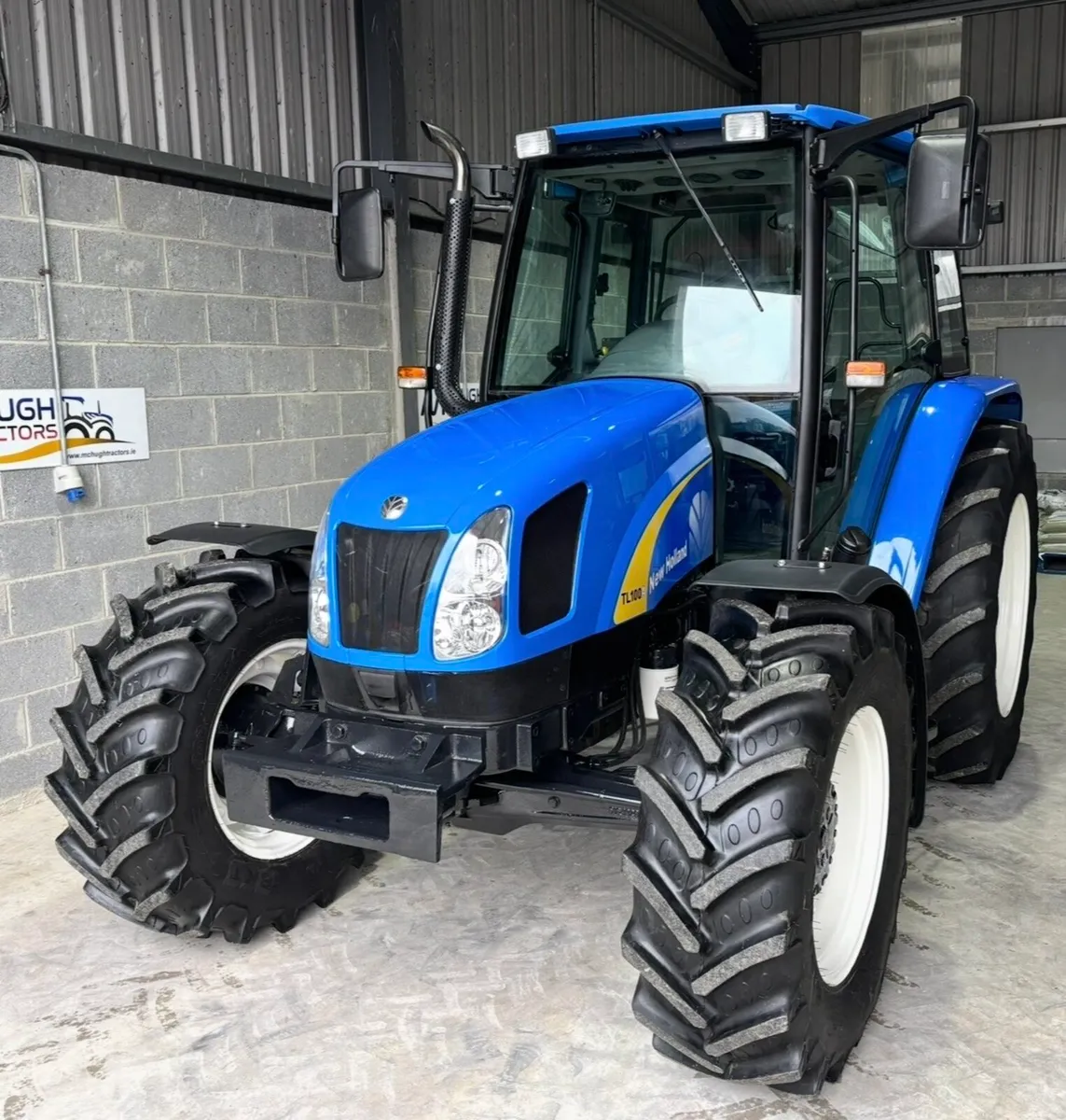 NEW HOLLAND TL100A, Power shuttle, Loader to suit - Image 2