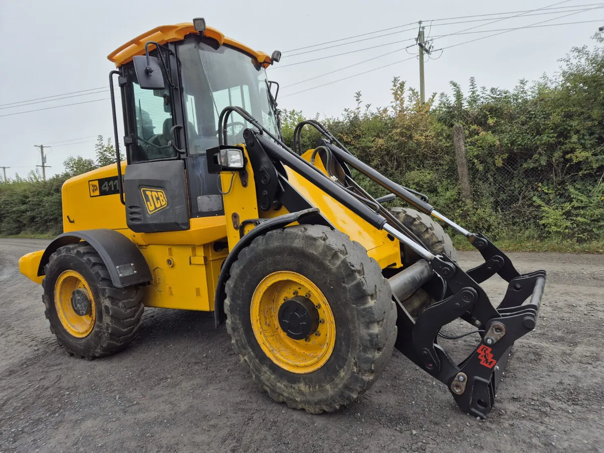 JCB 411 Loading Shovel - Image 4