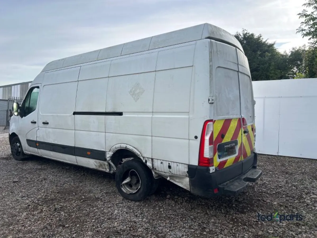 2018 Renault Master For Breaking - Image 4
