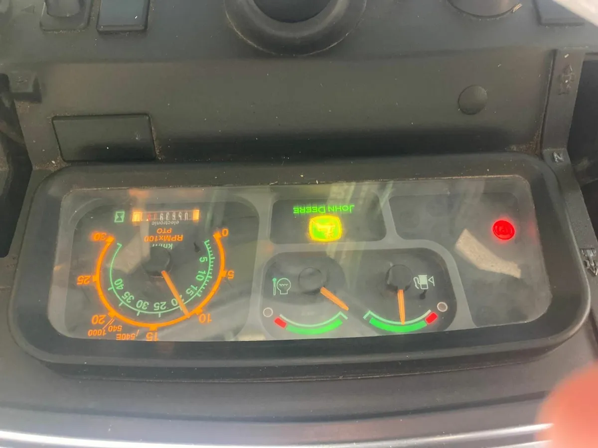 2003 John Deere 5410 Tractor - Image 4