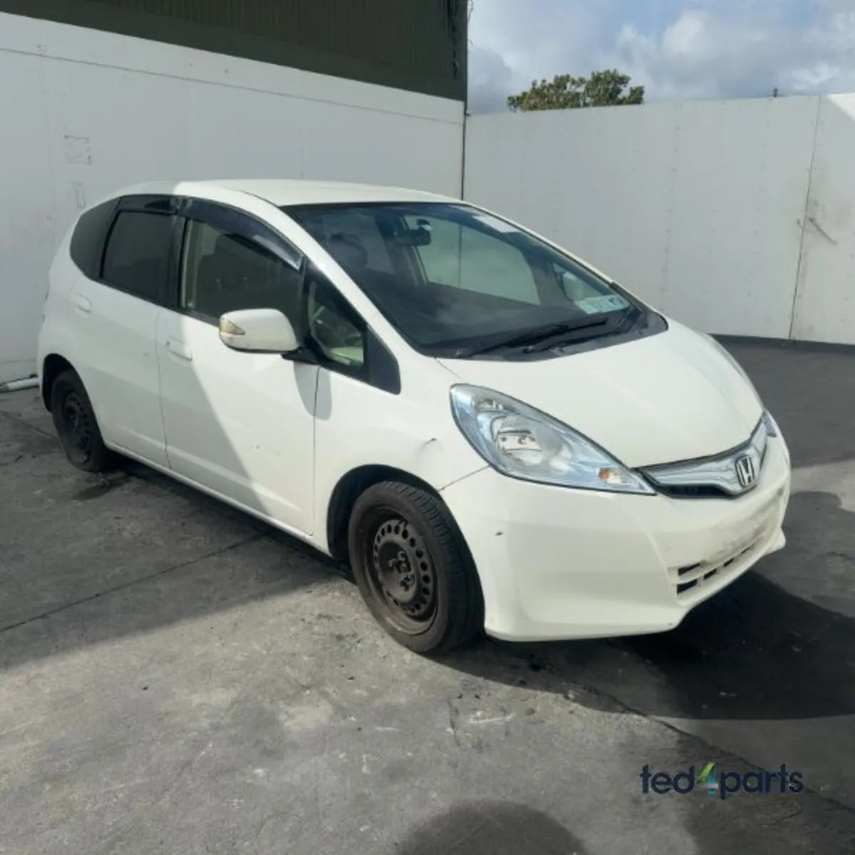 2012 (11-23) Honda Fit For Breaking - Image 1