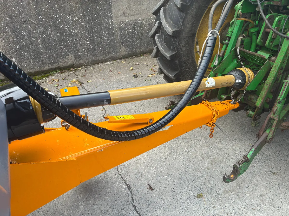 Lucas Castor 30R - Image 2