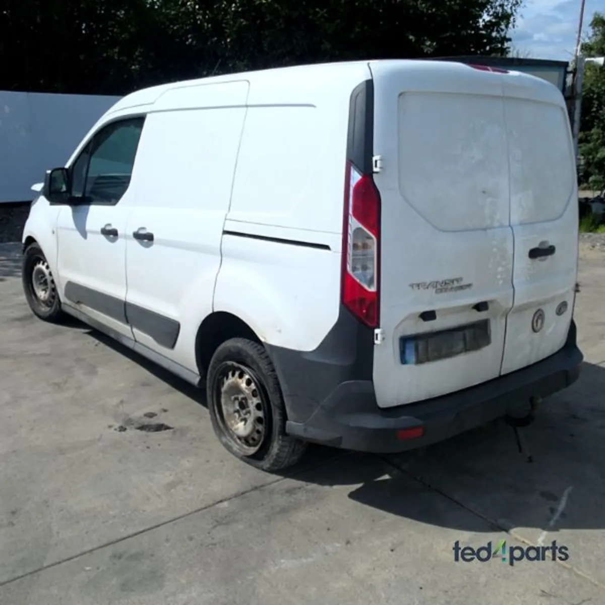 2015 (13-23) Ford Transit Connect For Breaking - Image 3