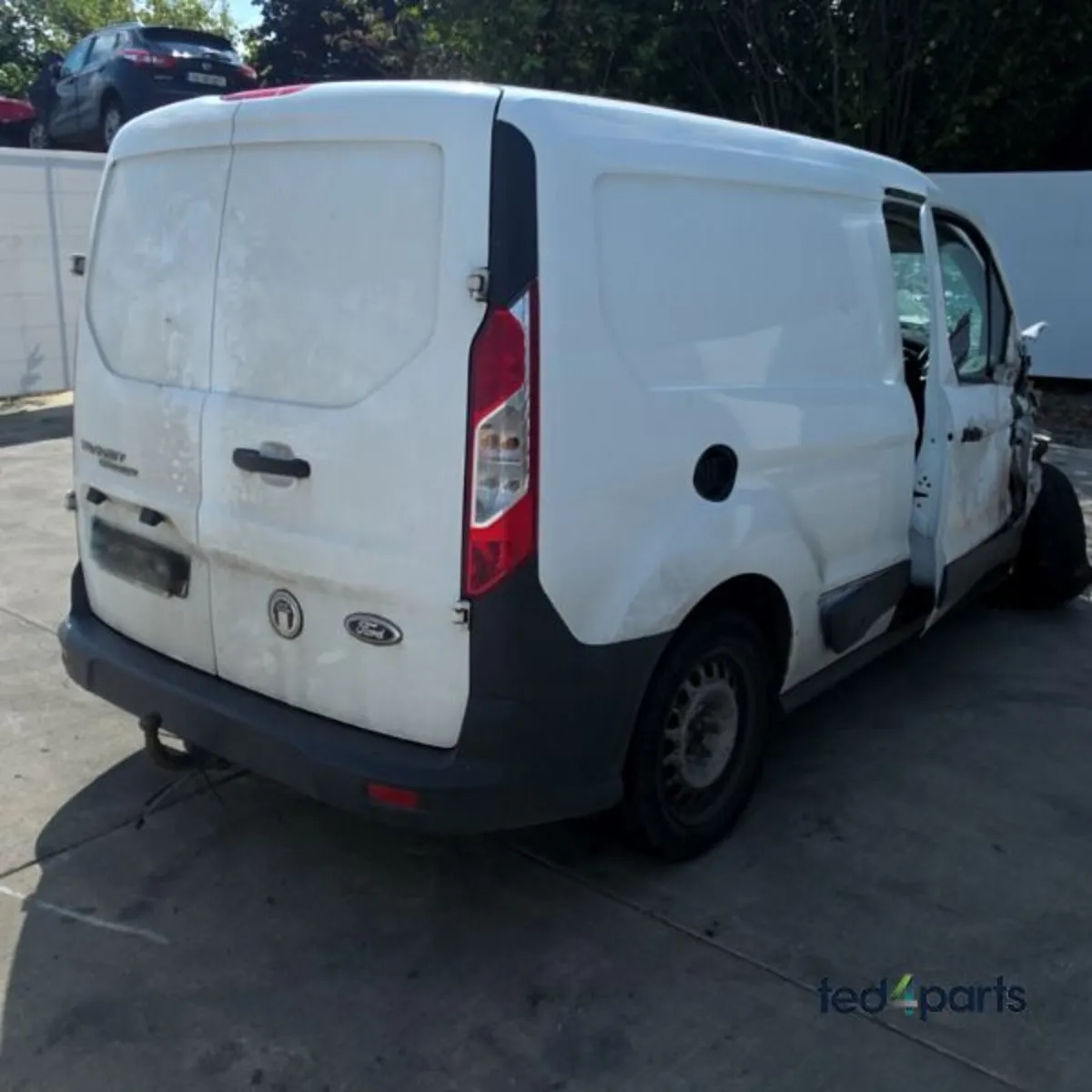 2015 (13-23) Ford Transit Connect For Breaking - Image 4