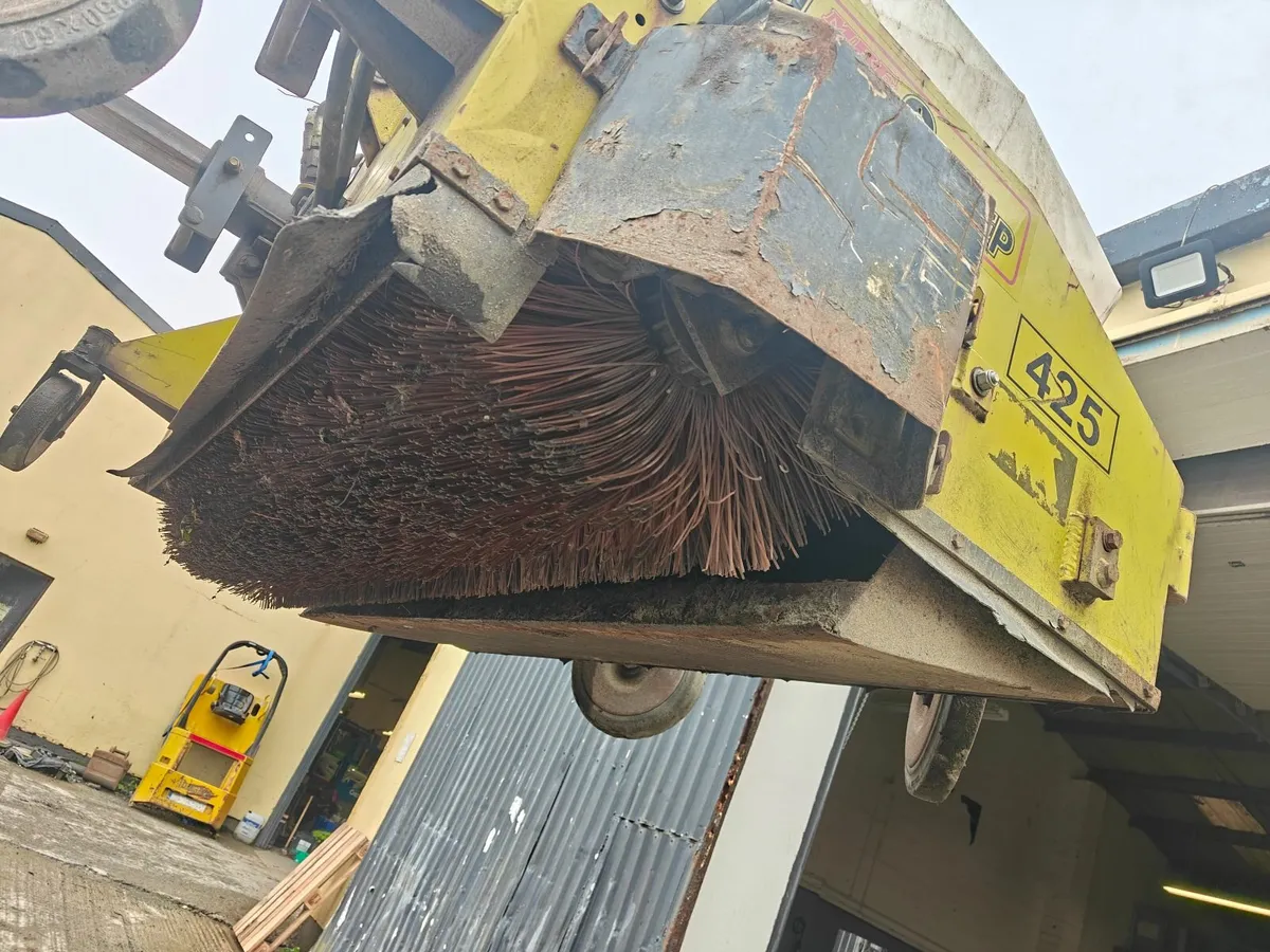 MRE Multisweep 425 - Image 3