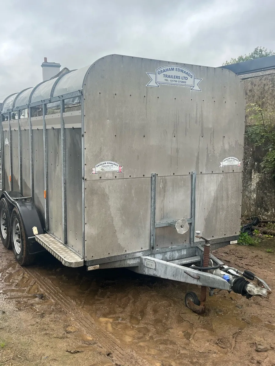 Graham Edward’s 12x5.10 - Image 1