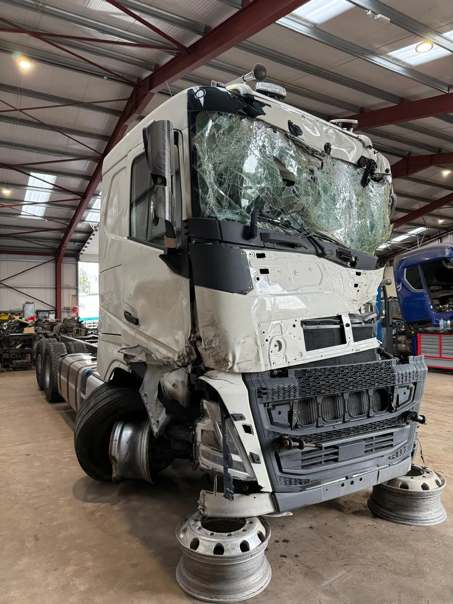 2024 VOLVO FH500 FOR BREAKING - Image 1