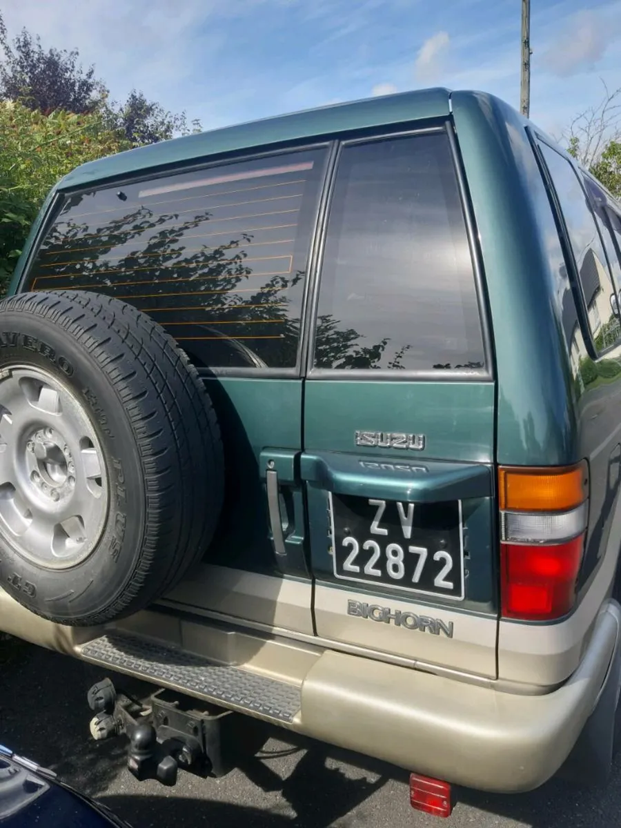 Isuzu Trooper - Image 3