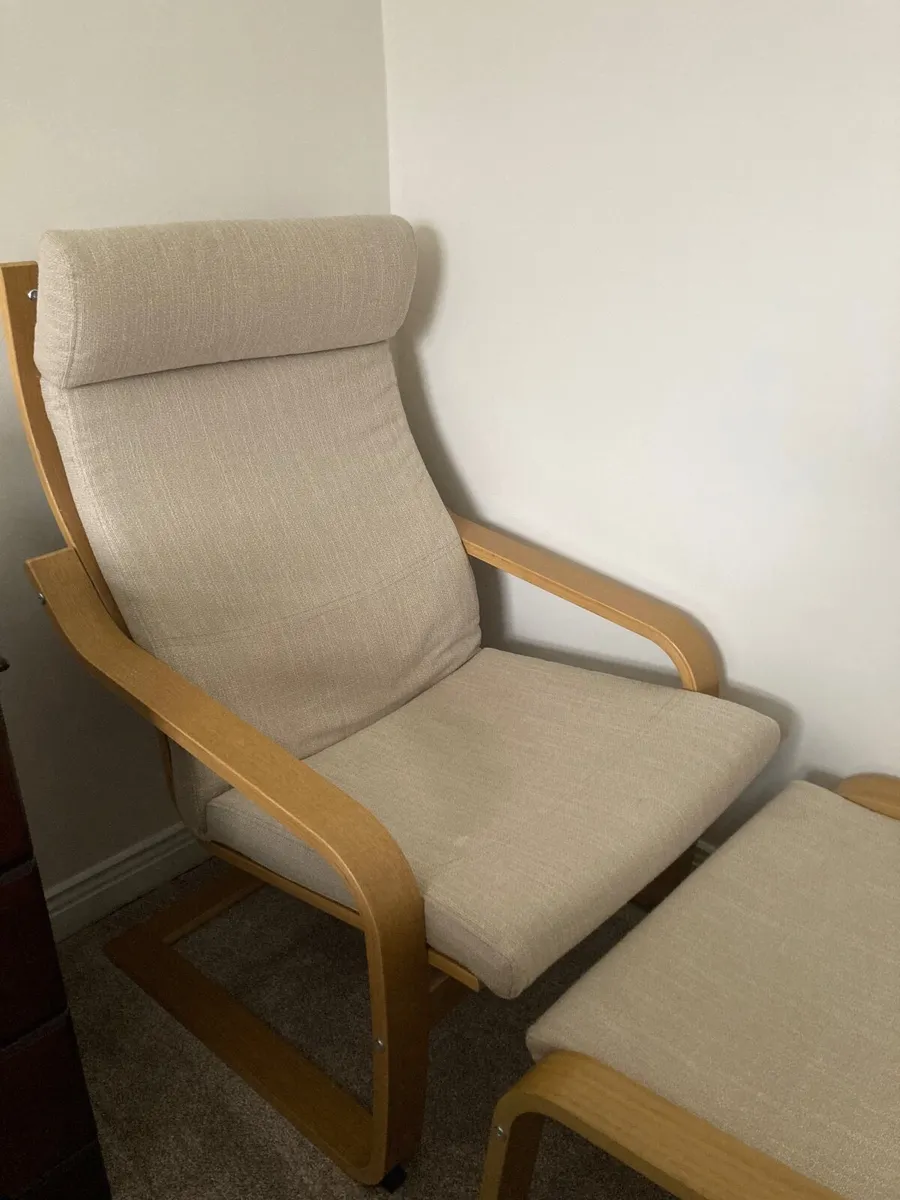 Chair& foot stool. Poang IKEA. Very little wear. - Image 1