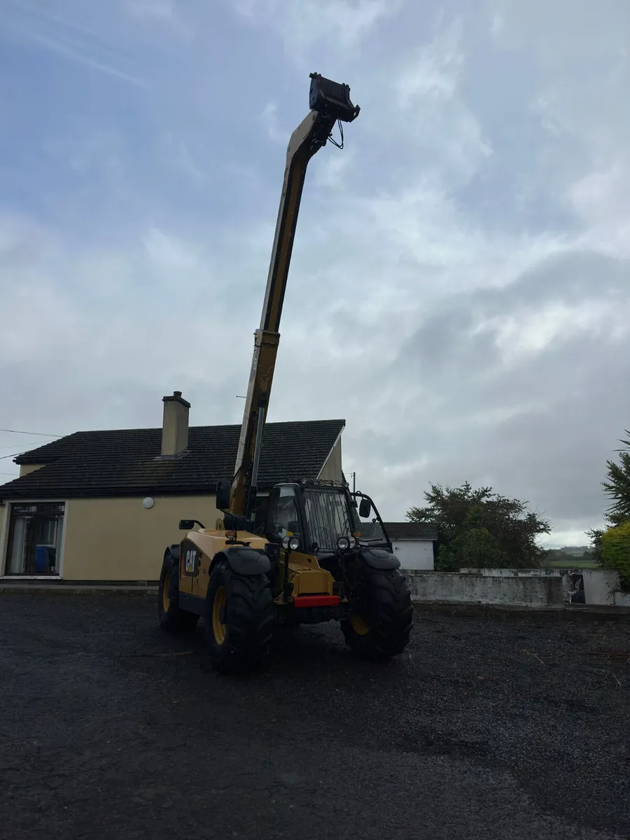 Caterpillar TH407c teleporter - Image 3