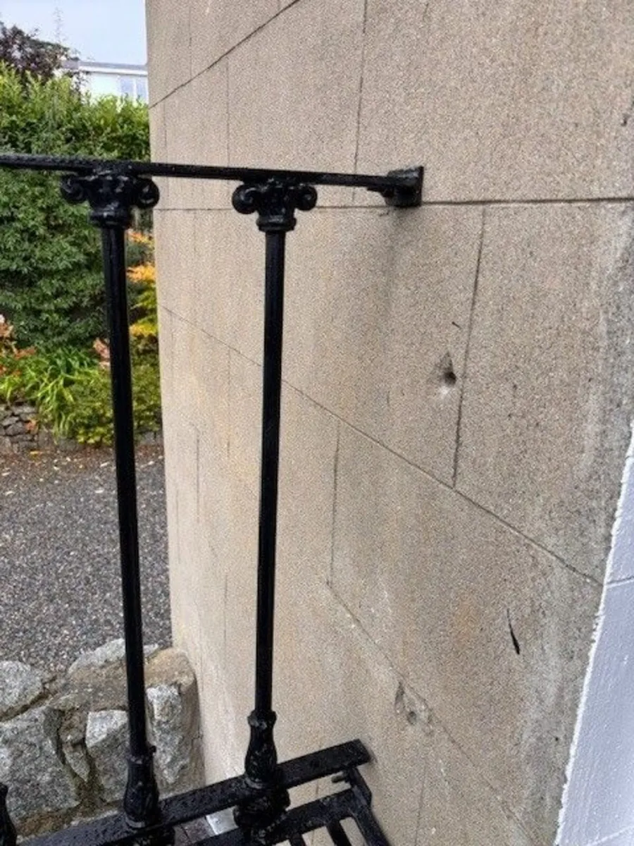 Juliette Balcony - Image 3