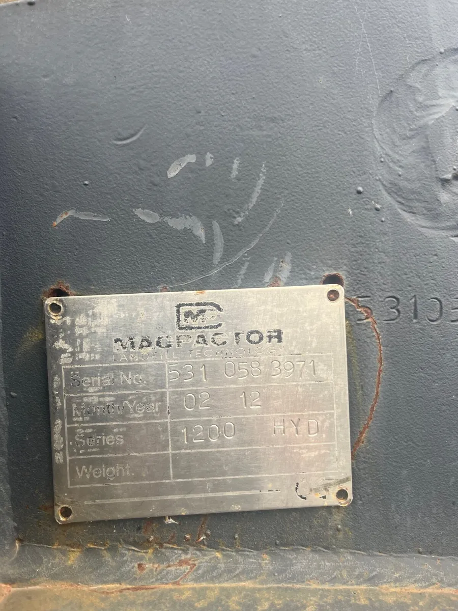 Compactor whell - Image 3