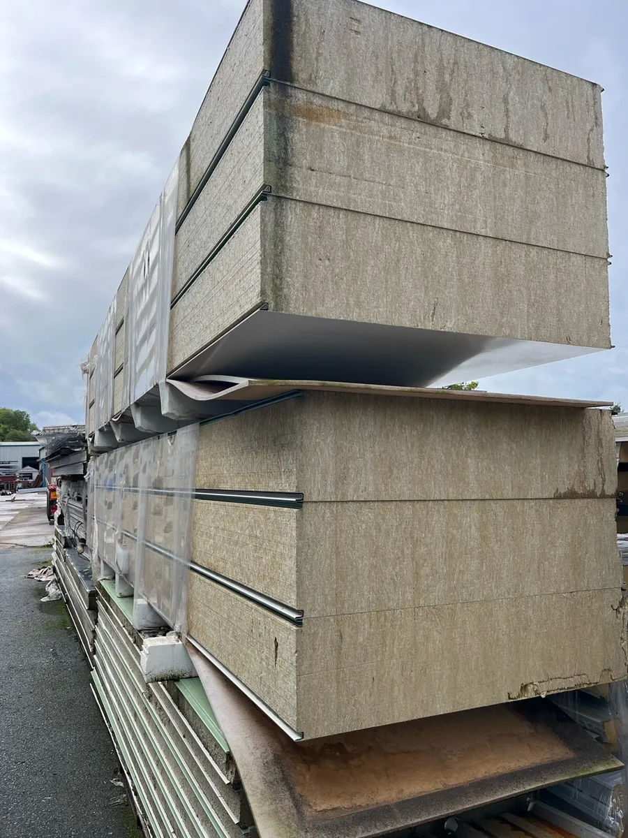 Rock wool panels (Polyester) - Image 1