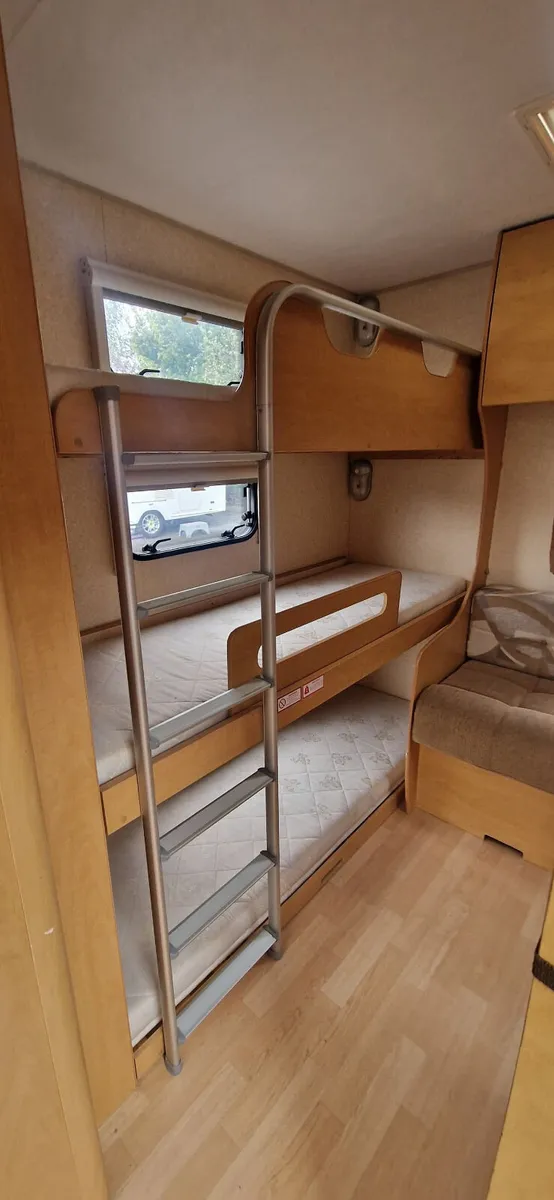 Bailey Ranger 6 berth caravan - Image 3
