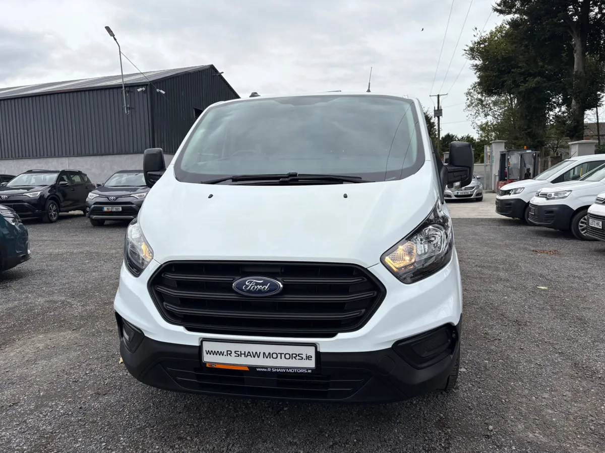 Ford Transit Custom - Image 3