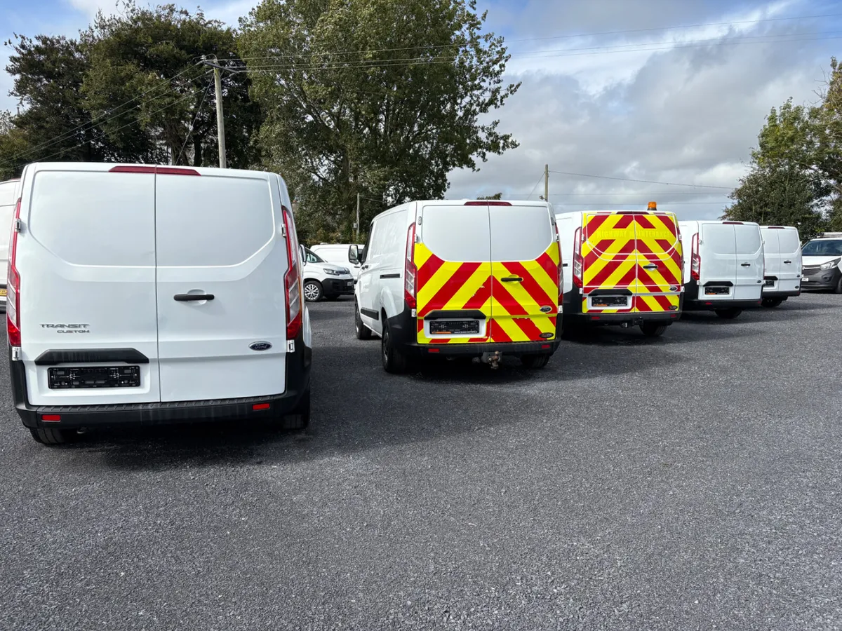 Ford Transit Custom x 5 - Image 4