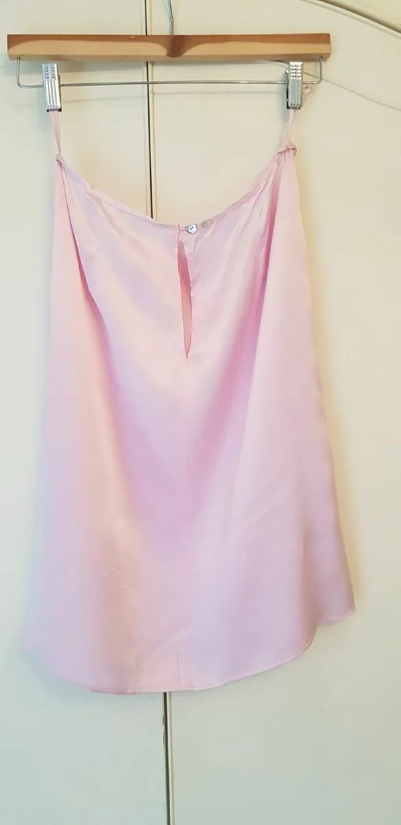 Woman's Pink Pianoforte Dress. - Image 2