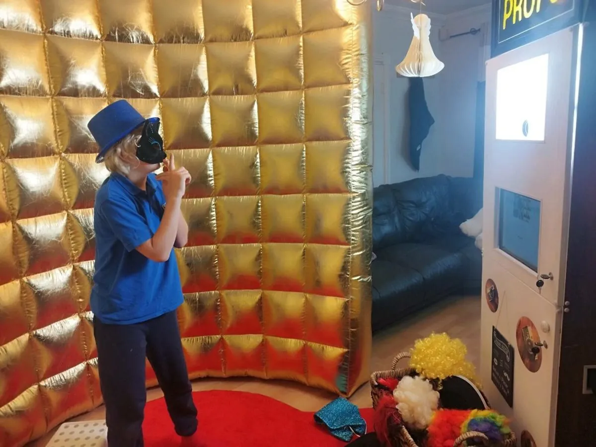 Party Photo Booth for Hire With Extra AI Software - Image 3