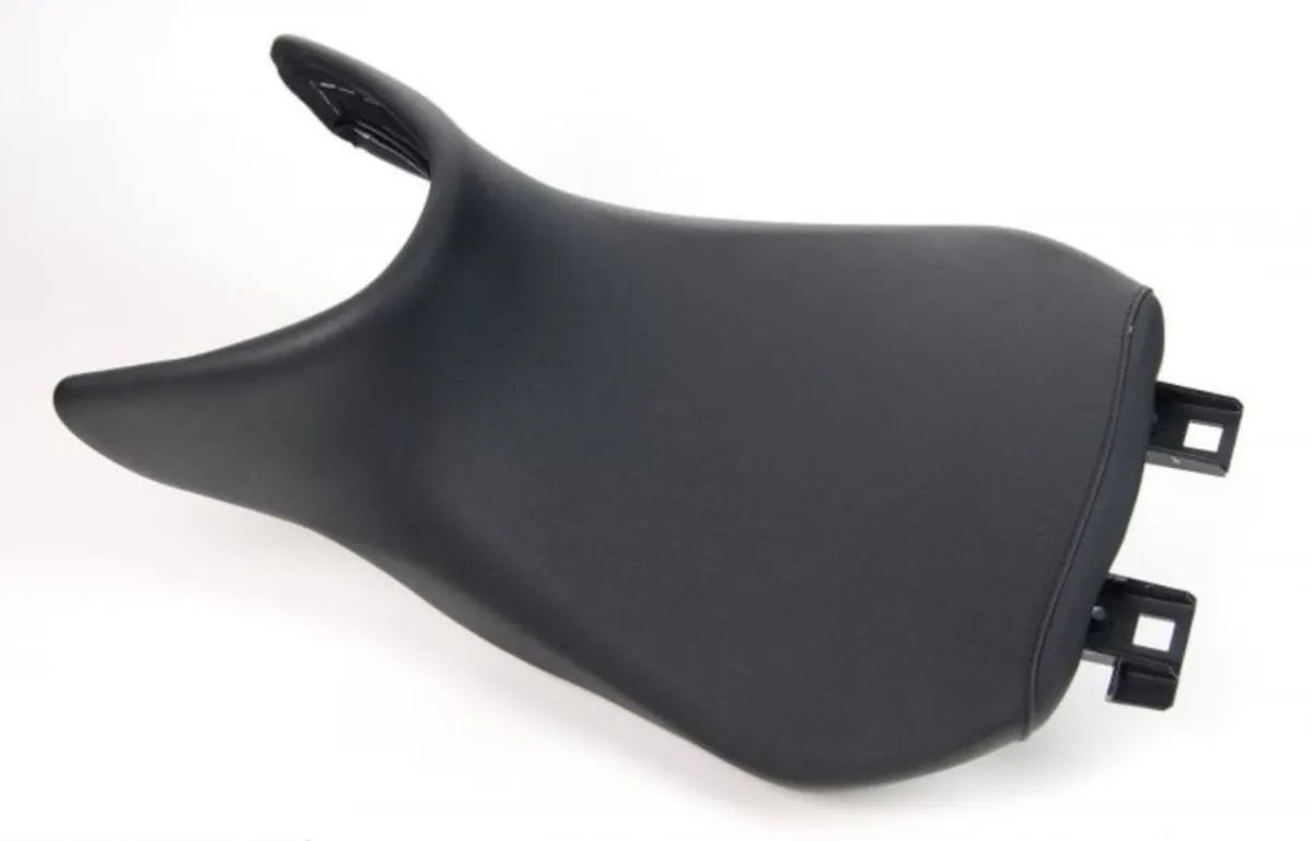 BMW R1250R and RS low seat - Image 2