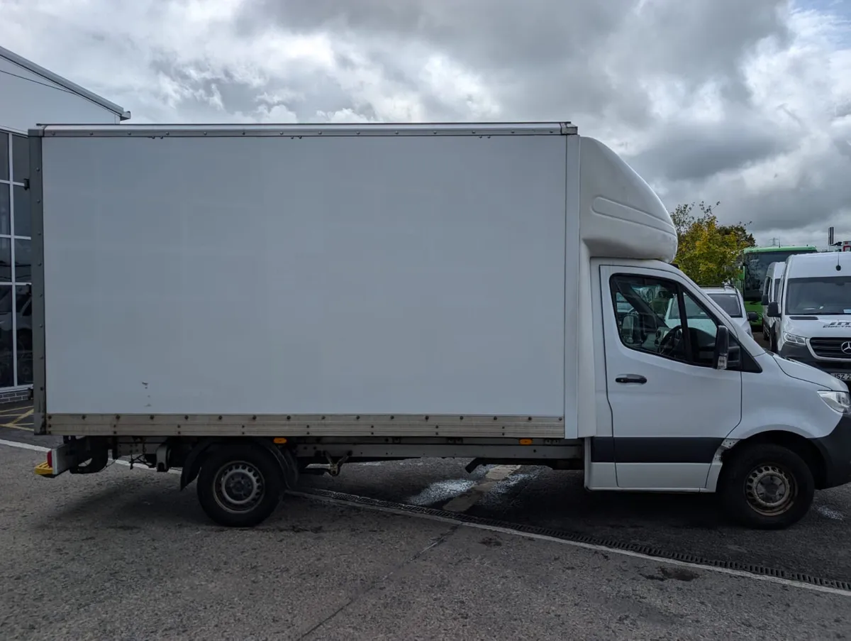 Mercedes-Benz Sprinter 314 CDI Luton - Image 3