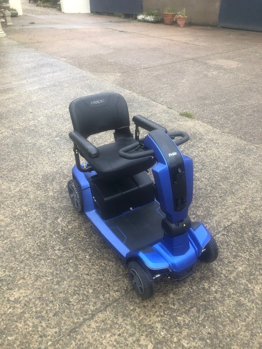 Mobility scooter - Image 1