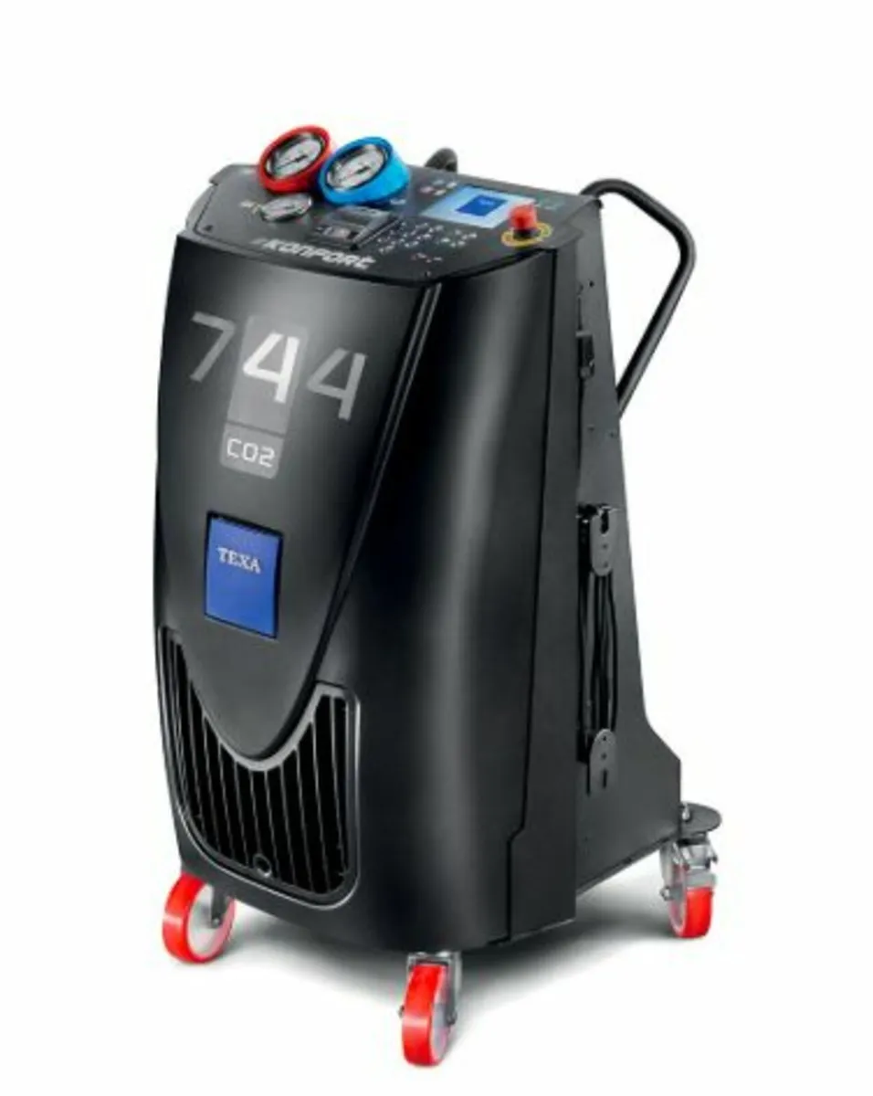 TEXA 744 AIR CON MACHINE for C02 Carbon Dioxide - Image 1