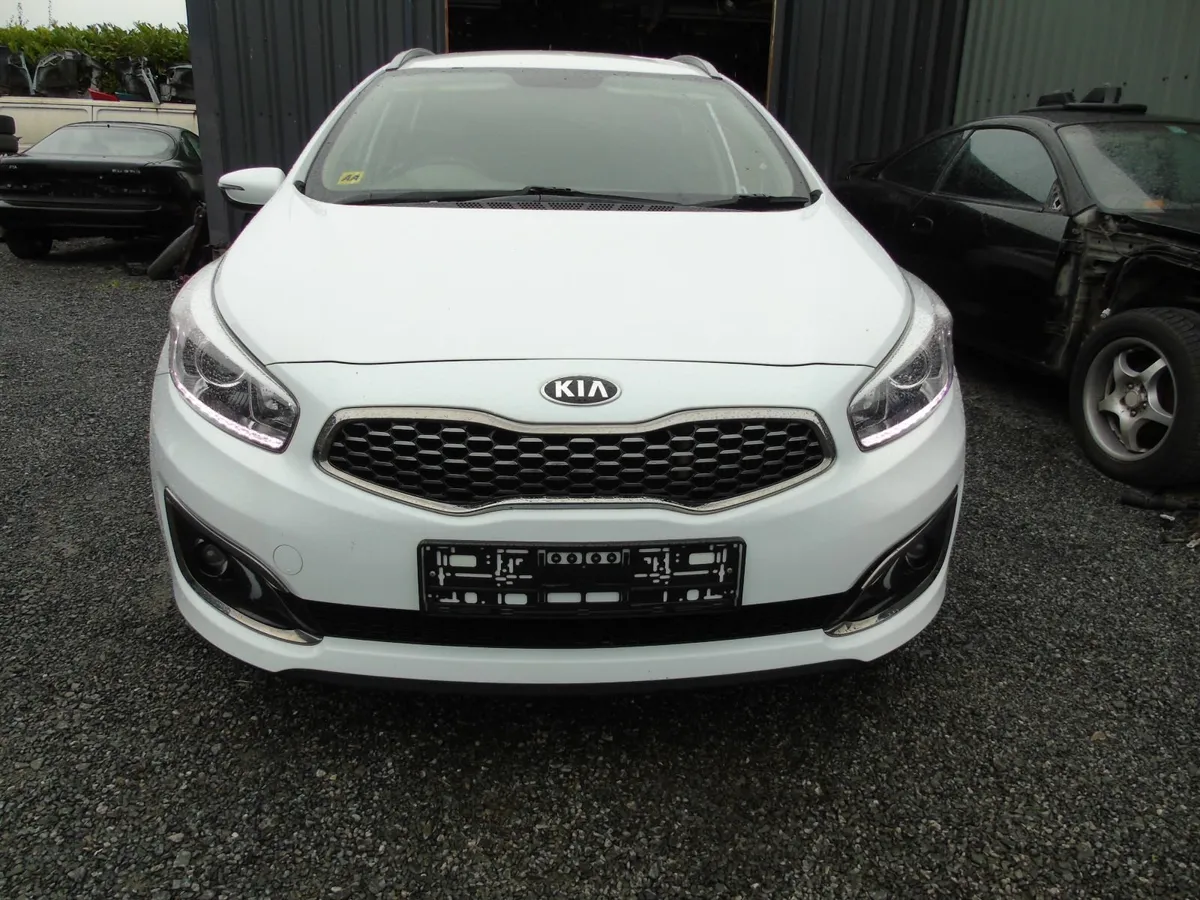 kia ceed 2017 breaking also 2013-15 model - Image 1
