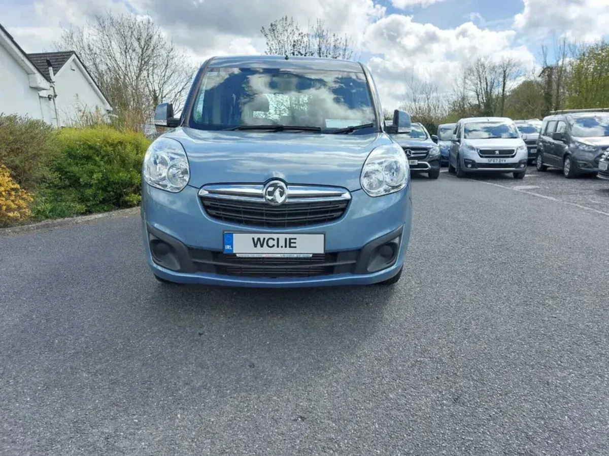 Wheelchair Car Vauxhall Combo - Image 4