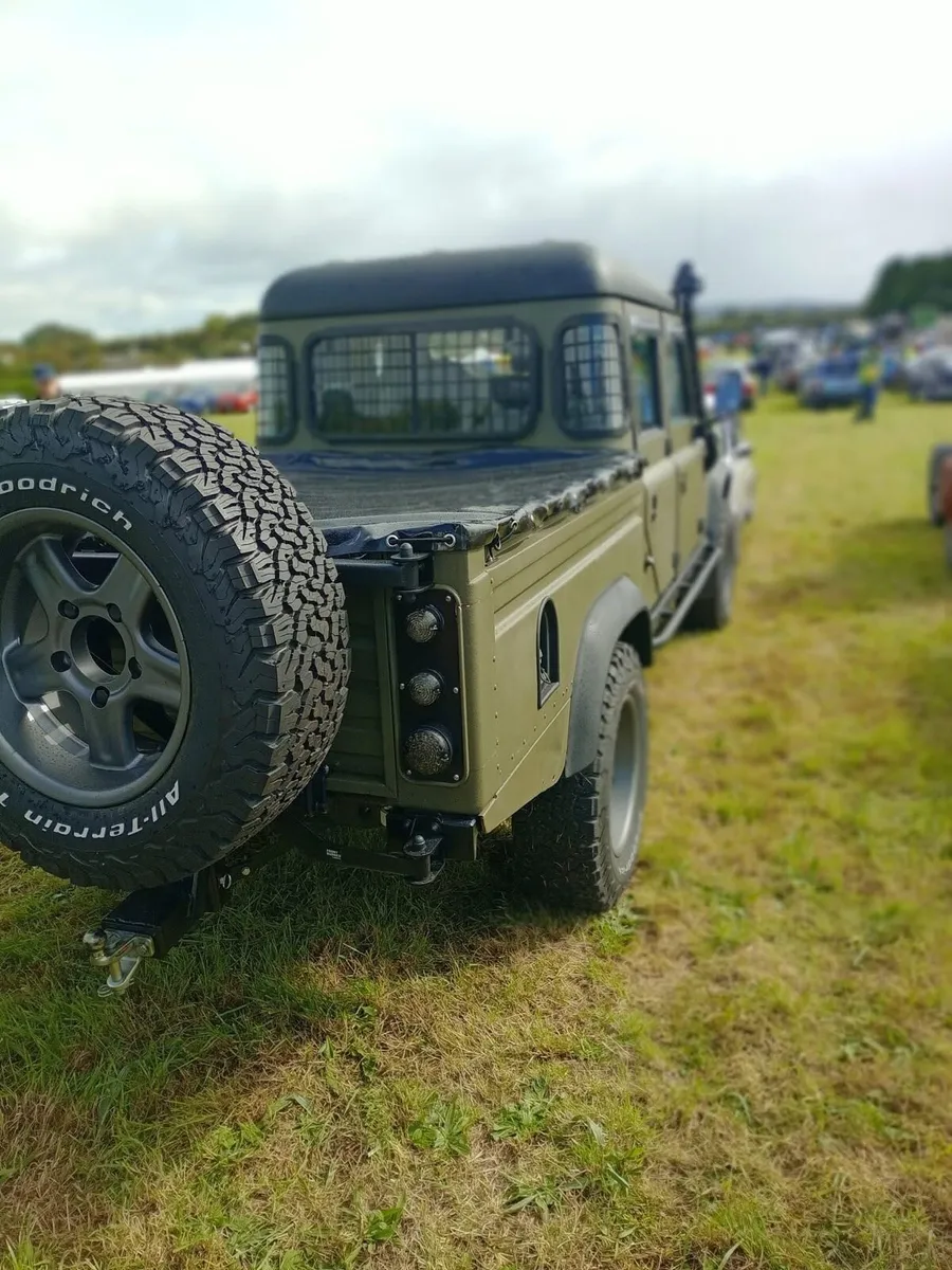 Restored 1985 Defender 130  double cab 300tdi - Image 4