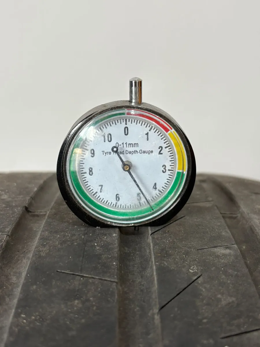 21" Genuine VW TOUAREG SUZUKA Wheels & BRIDGESTONE - Image 3