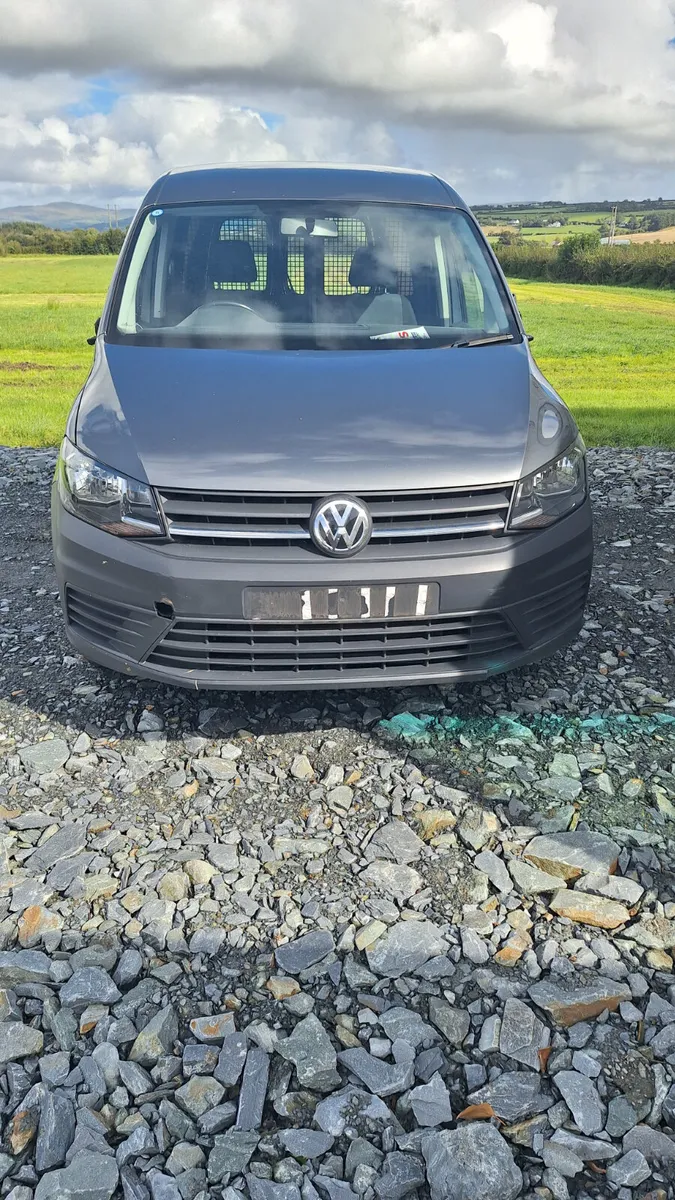 2020 VW Caddy For Dismantling - Image 4