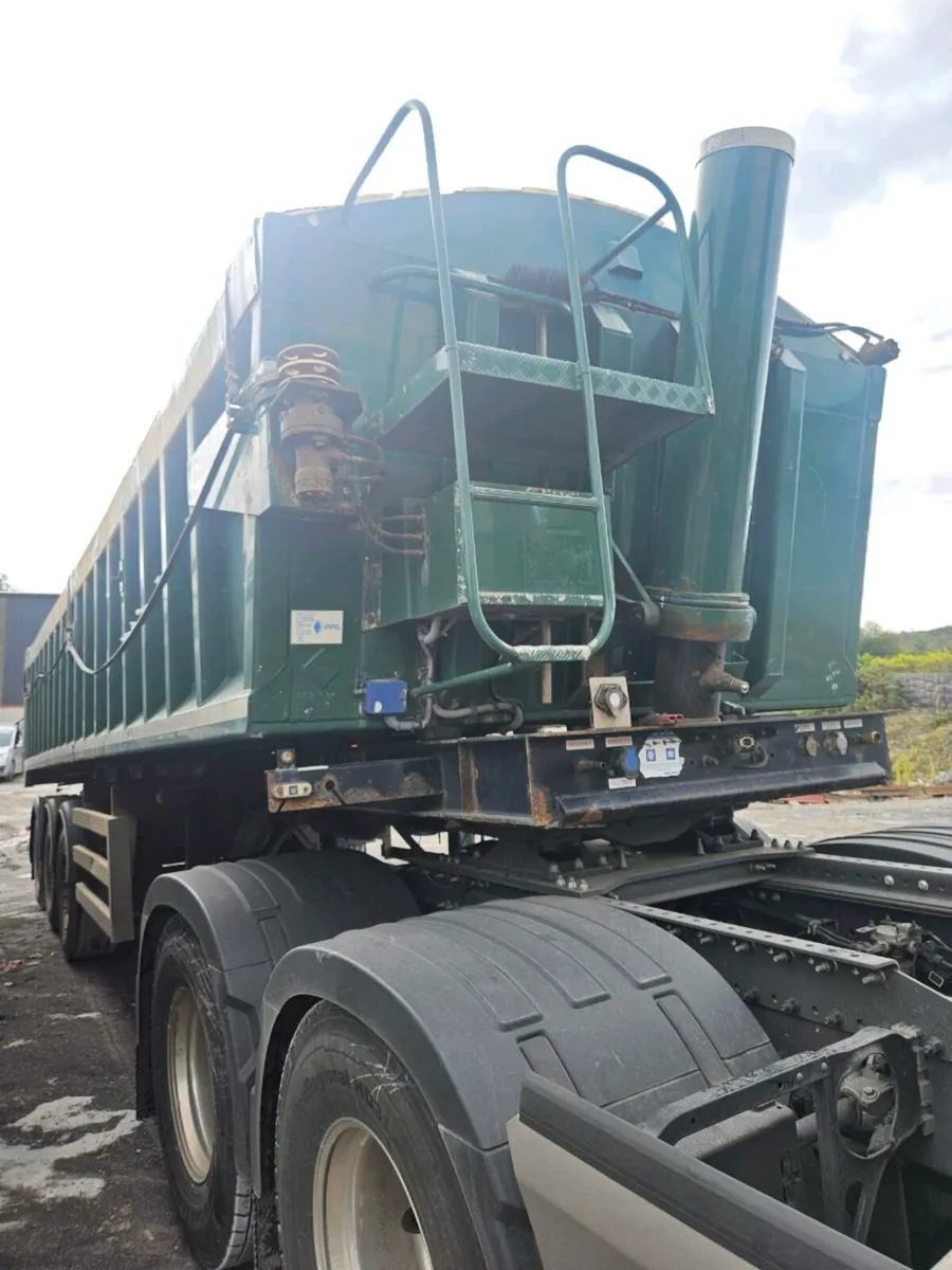 Tipping trailer 2014 - Image 3