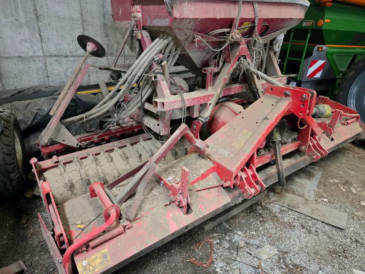 Kuhn one pass sower - Image 1