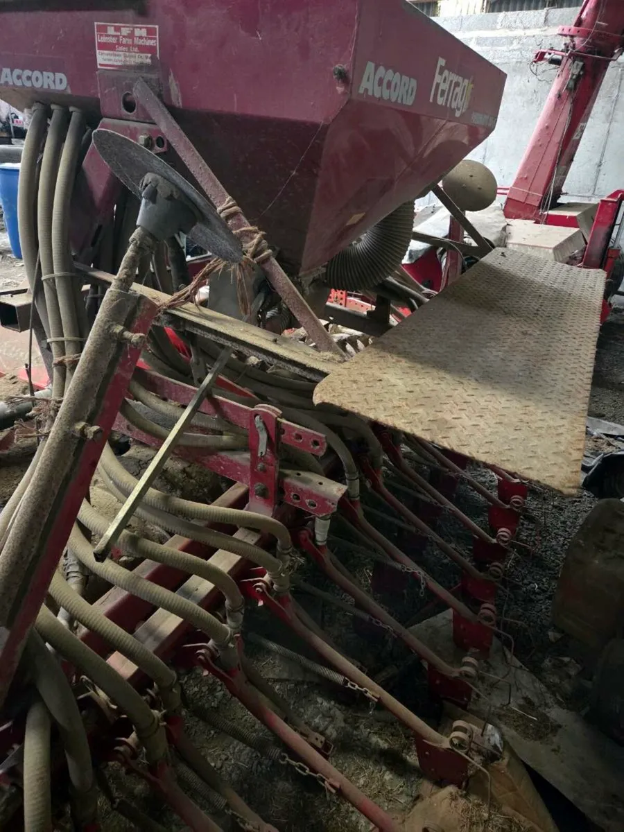 Kuhn one pass sower - Image 4