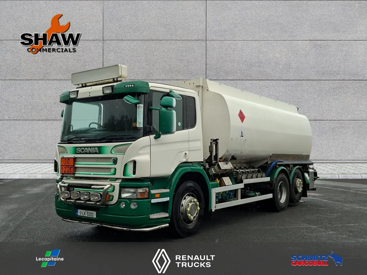 Scania Oil Lorry 2011 - Image 1