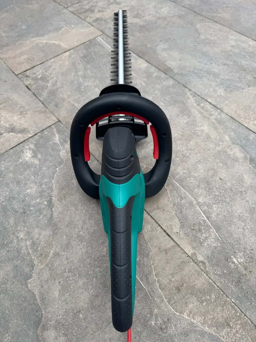 Bosch Electric Hedge Trimmer AHS 70-34 - Image 4